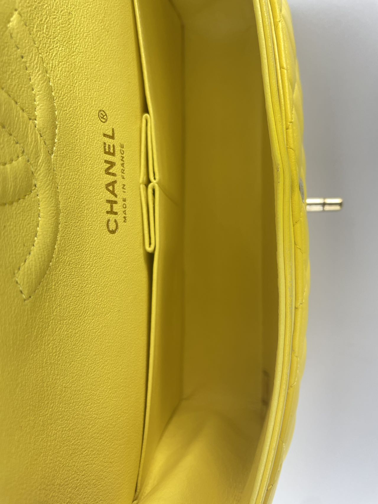 Chanel Yellow Timeless Flap Bag Medium in Lambskin Leather with Silber Hardware