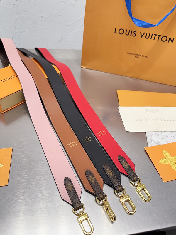 Franco Shops - Louis Vuittons  - 15117