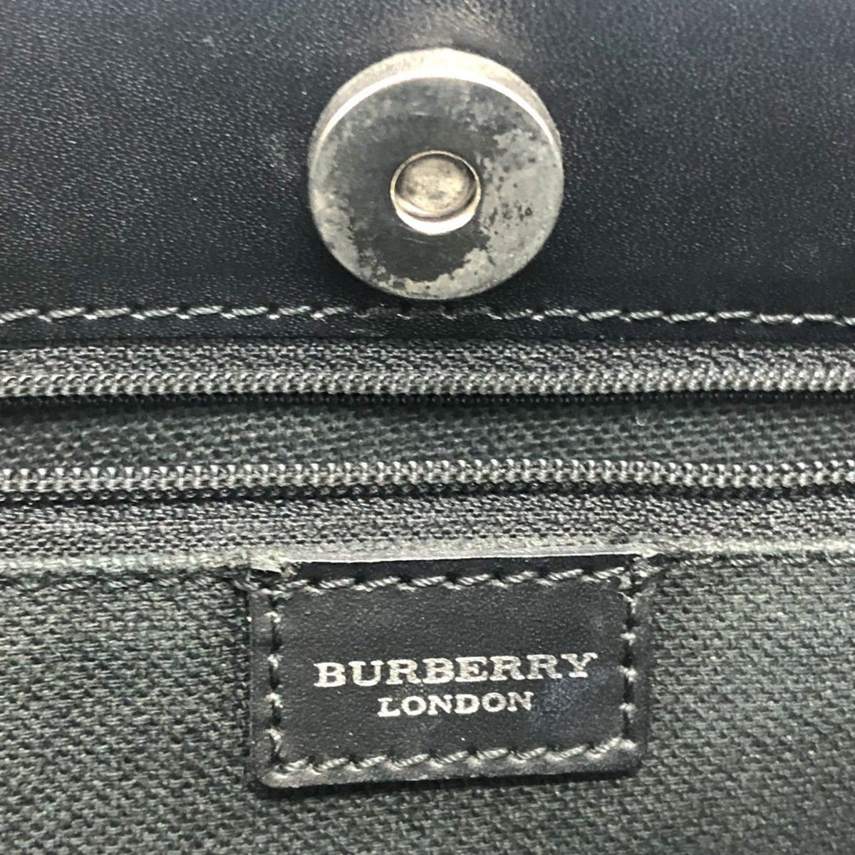 BURBERRY Nova Check Tote
