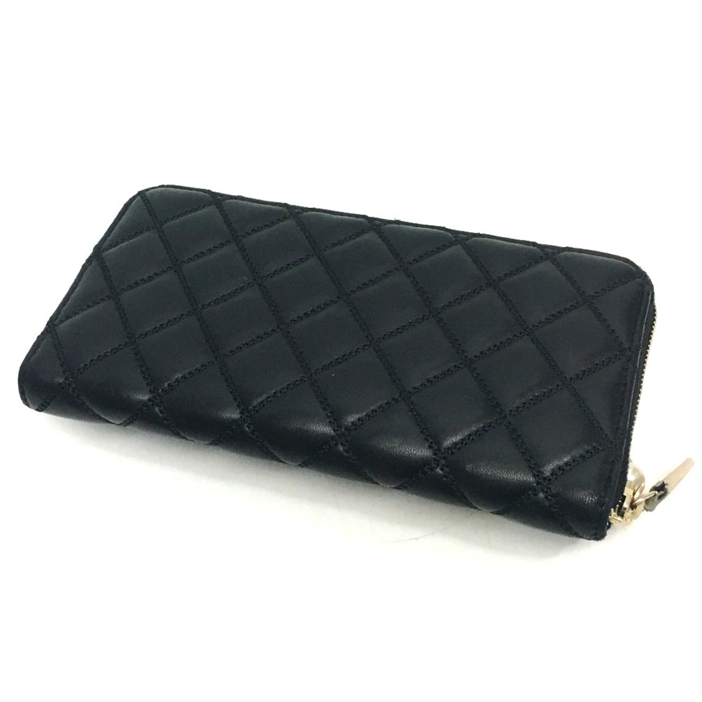 CHANEL Matelasse Wallet