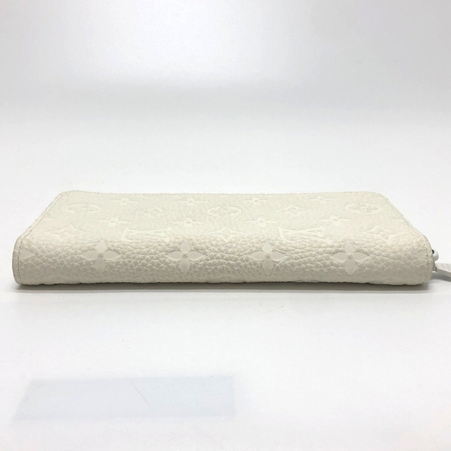 LOUIS VUITTON Zippy Wallet Vertical