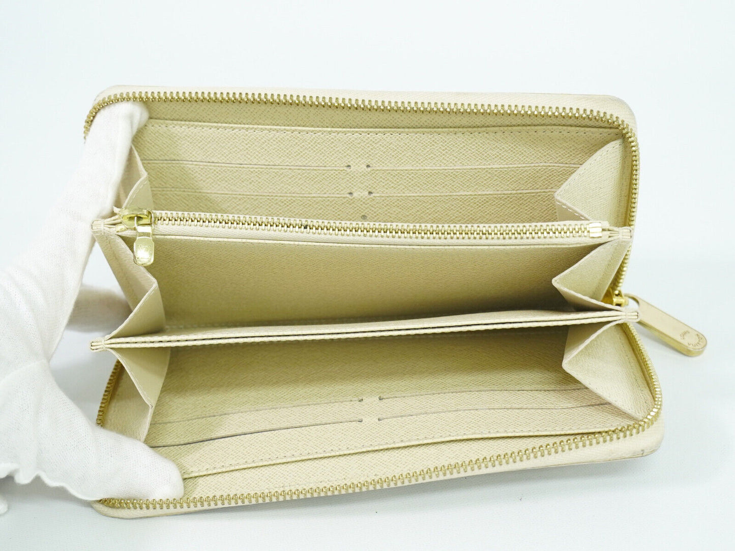 LOUIS VUITTON Portefeuille zippy Wallet