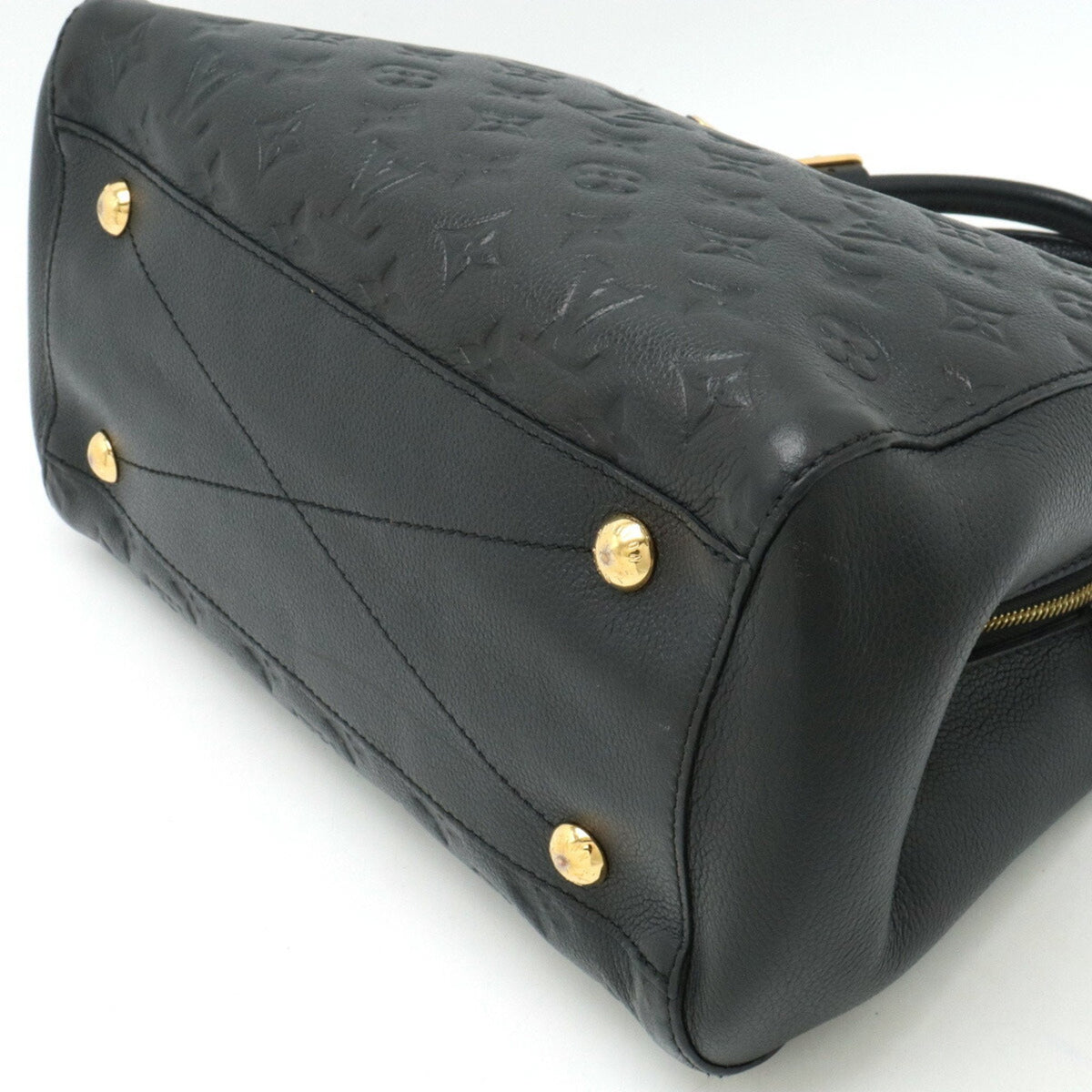 LOUIS VUITTON Montaigne Handbag