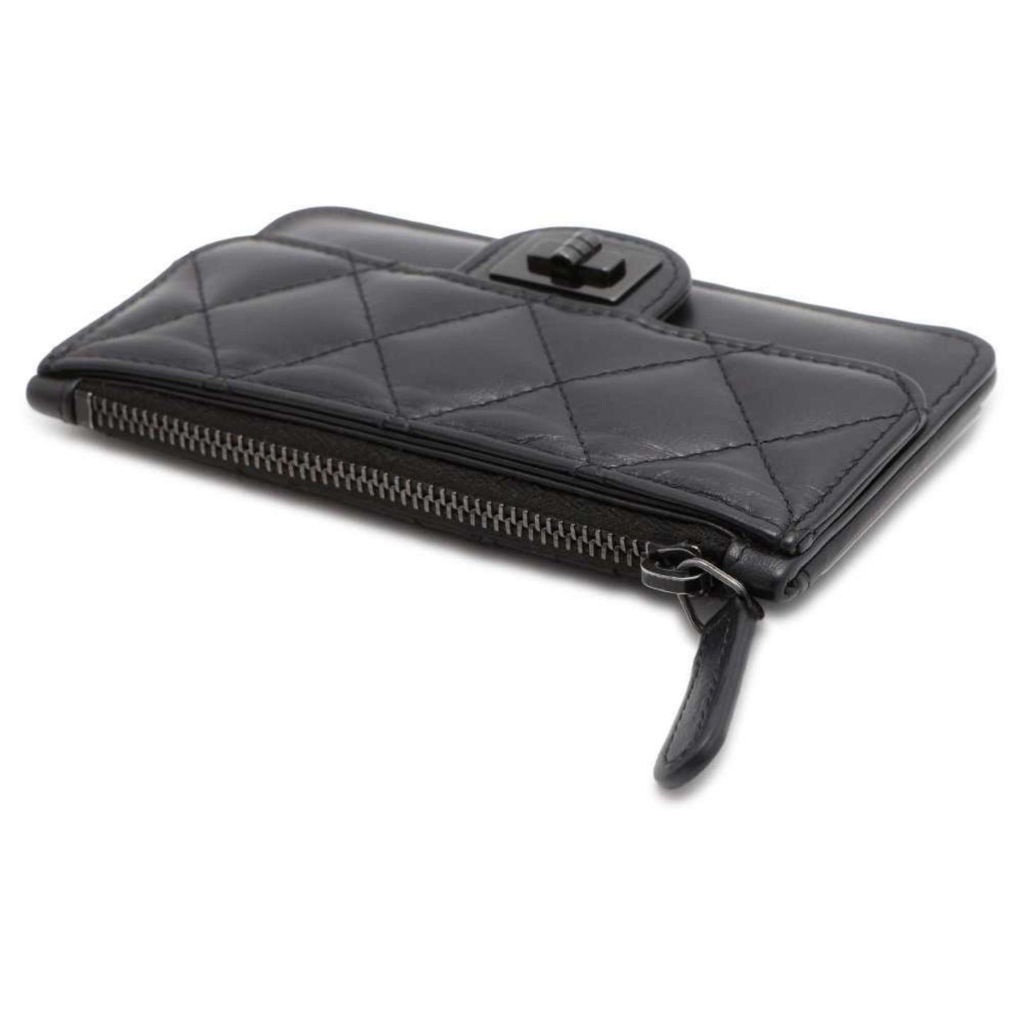 CHANEL Matelasse Wallet