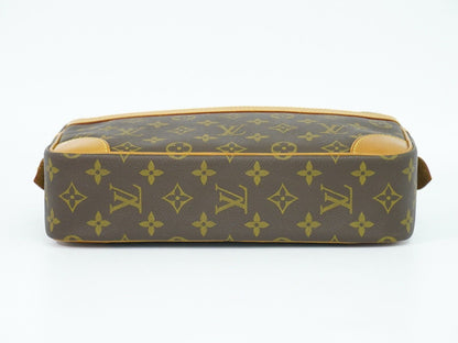 LOUIS VUITTON Compiegne 28 Clutch Bag
