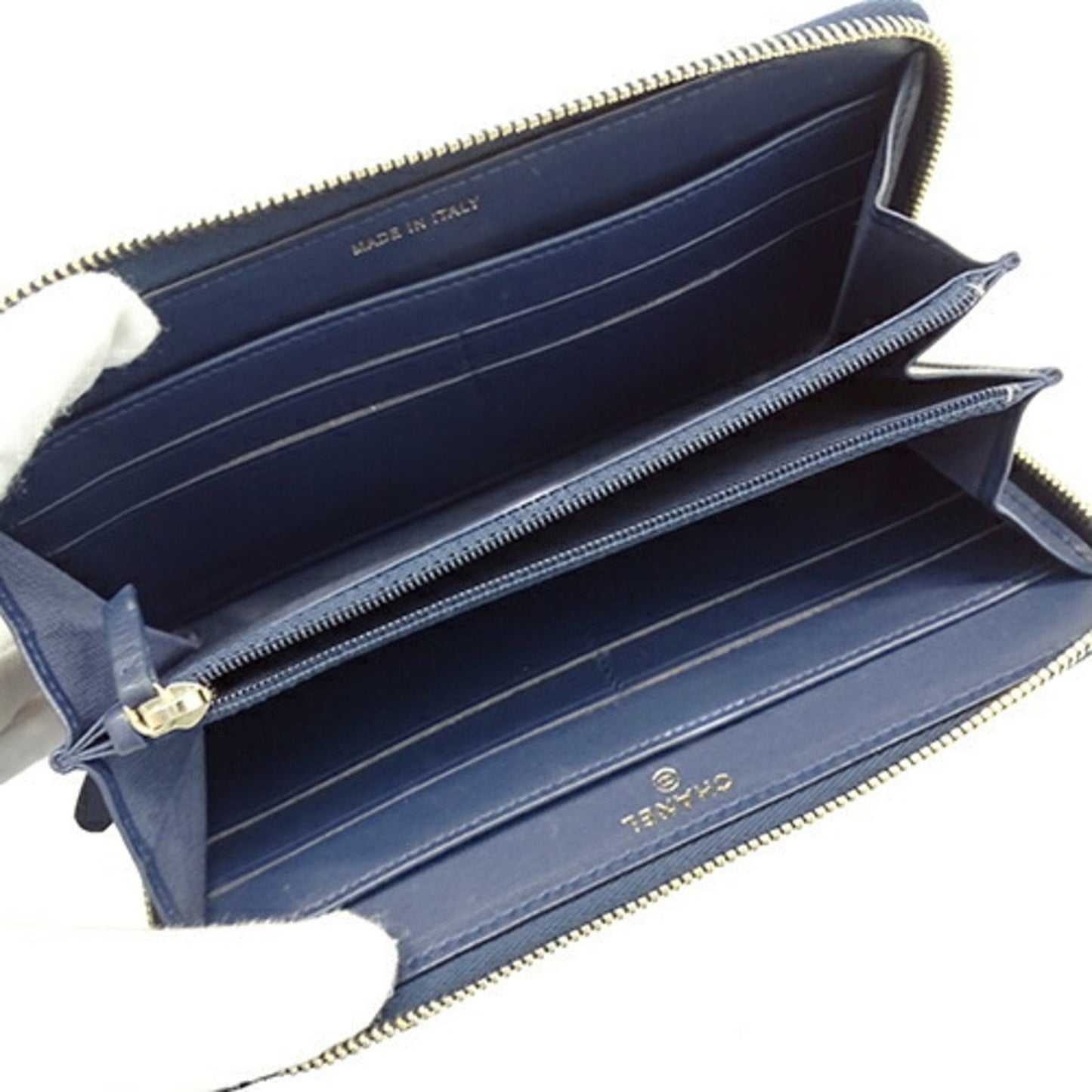 CHANEL Matelasse Wallet