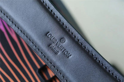 Franco Shops - Louis Vuittons  - 9903