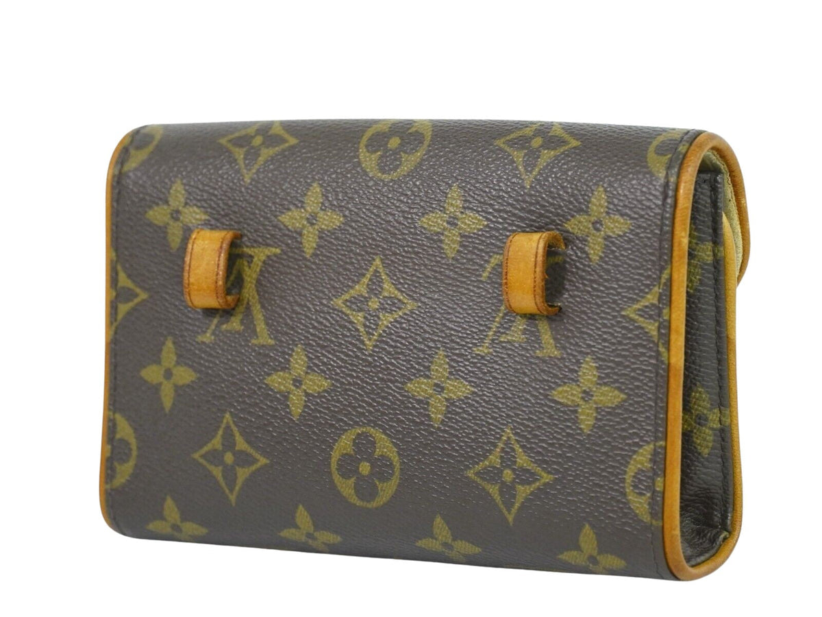 LOUIS VUITTON Pochette florentine Handbag