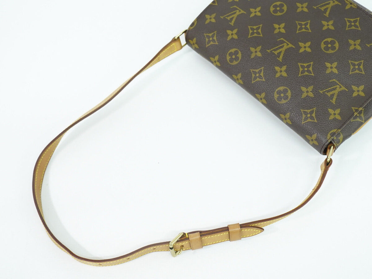 LOUIS VUITTON Musette Tango Shoulder Bag