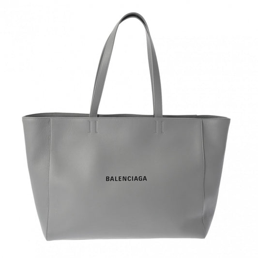 Balenciaga Everyday Tote