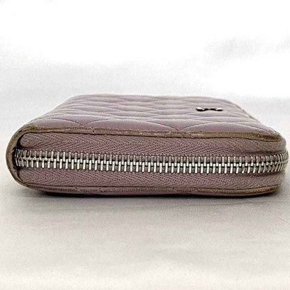 CHANEL Matelasse Wallet