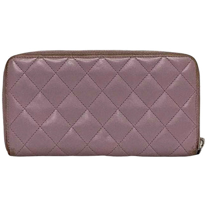 CHANEL Matelasse Wallet