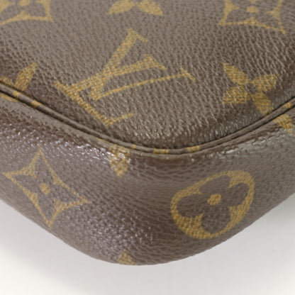 LOUIS VUITTON Pochette accessoires Clutch Bag