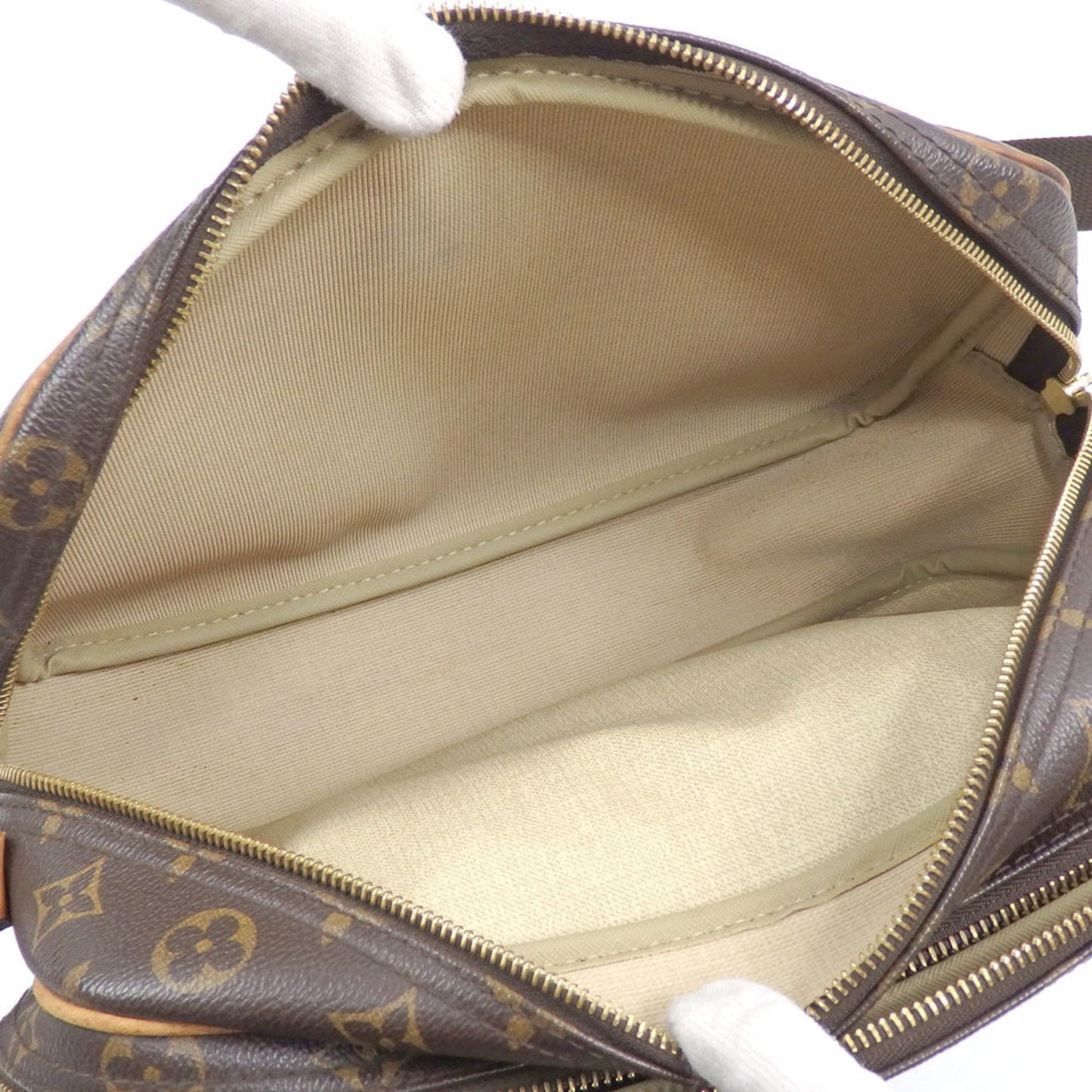 LOUIS VUITTON Reporter pm Shoulder Bag