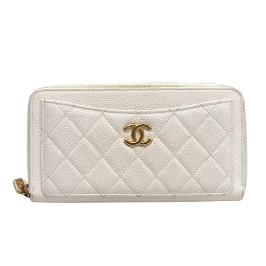 CHANEL Matelasse Wallet