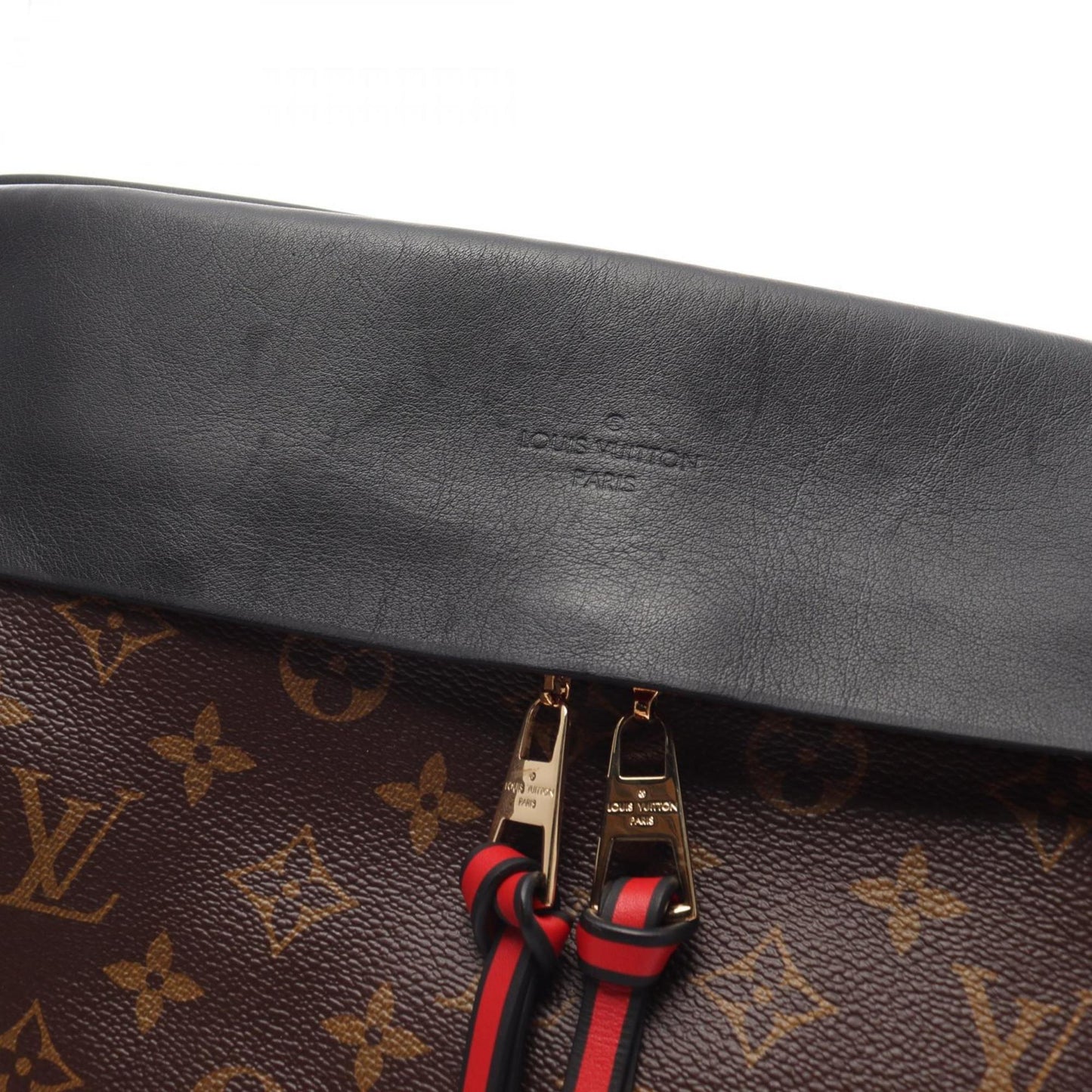 LOUIS VUITTON Tuileries Shoulder Bag