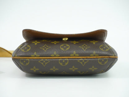 LOUIS VUITTON Musette Salsa Handbag