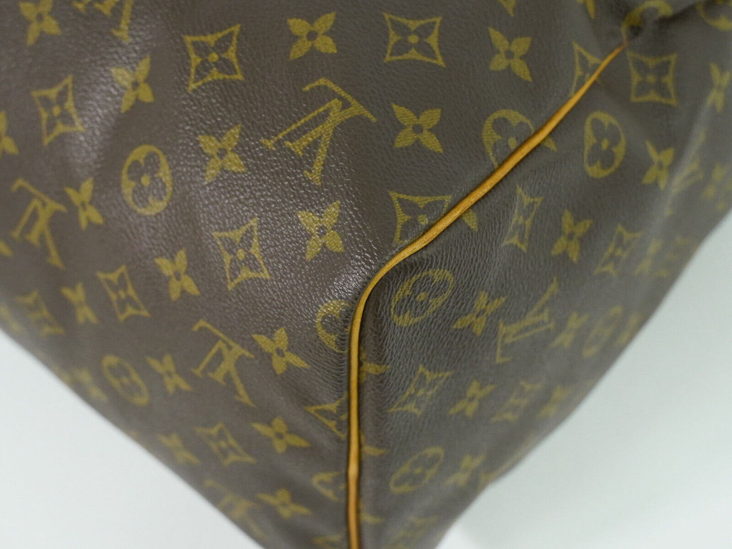 LOUIS VUITTON Speedy 40 Handbag