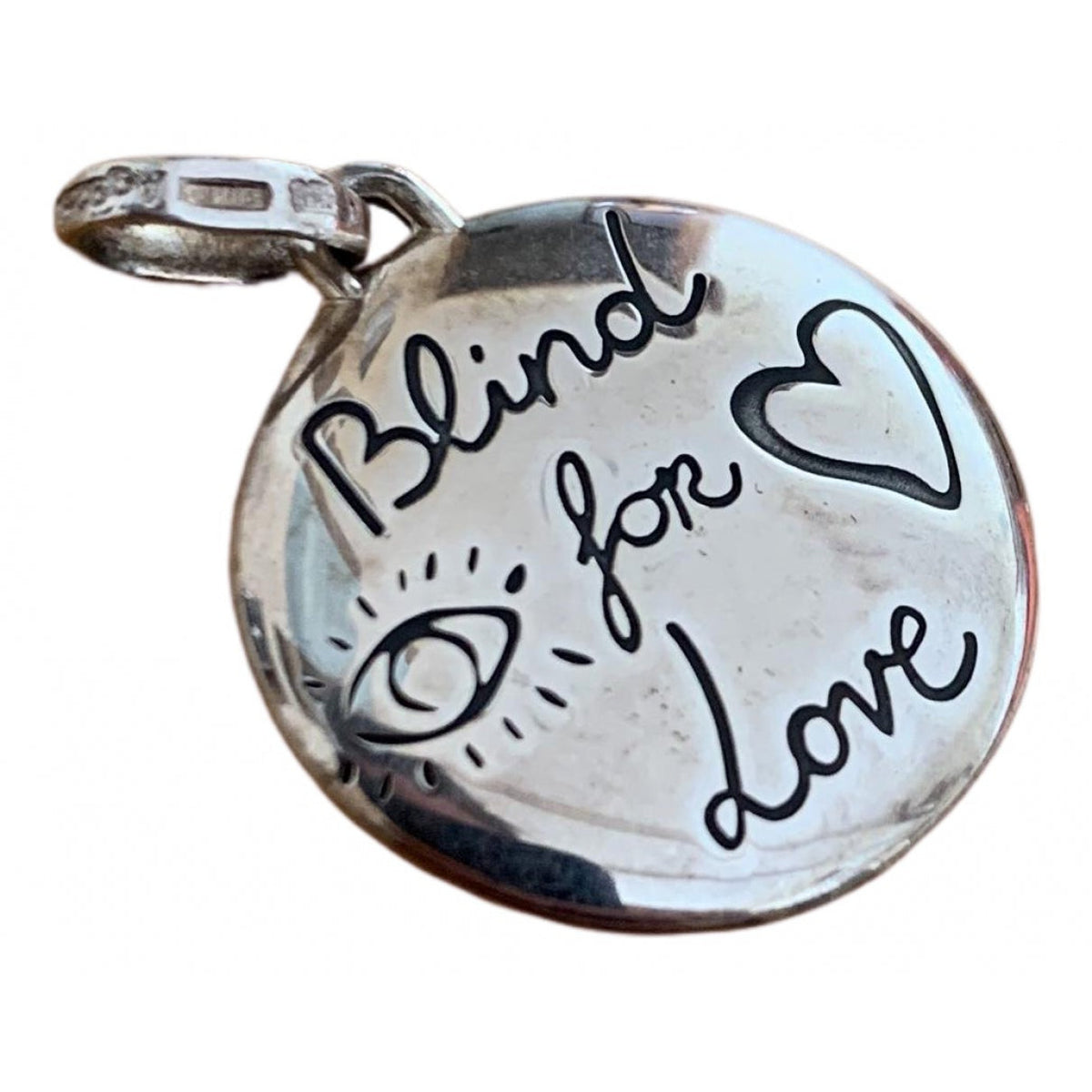 Gucci icon silver silver pendants