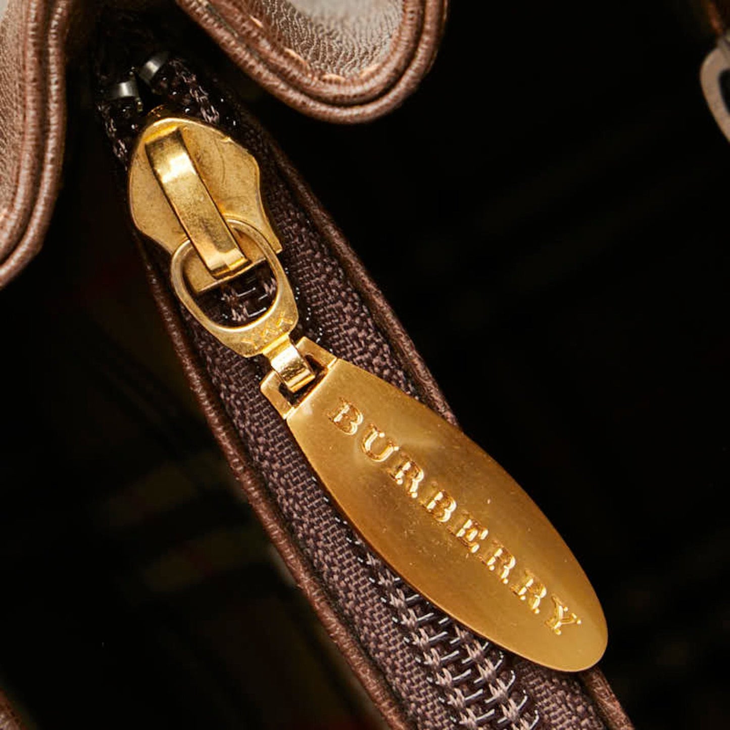 BURBERRY Tote