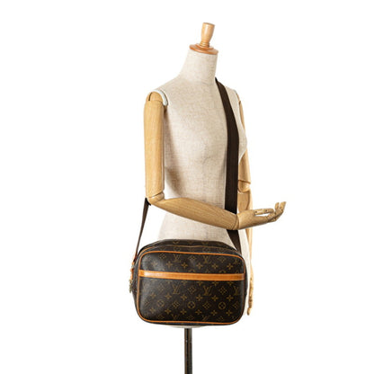 LOUIS VUITTON Reporter Shoulder Bag