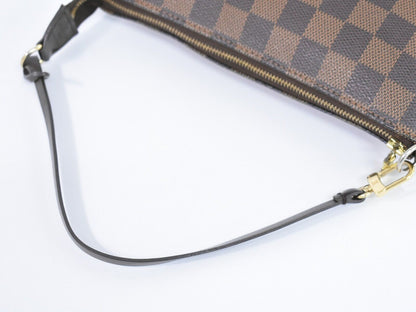 LOUIS VUITTON Pochette accessoires Clutch Bag