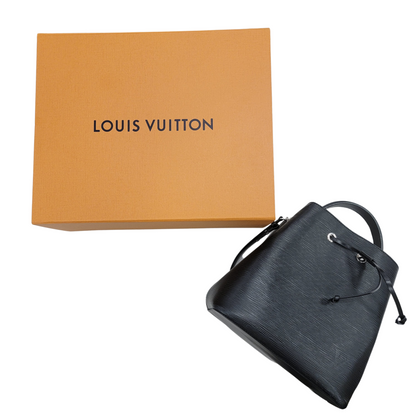 Handbag Luxury Designer By Louis Vuitton  Size: Large