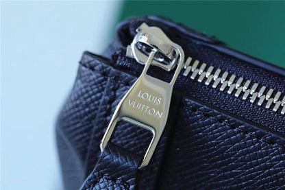 Franco Shops - Louis Vuittons  - 9808