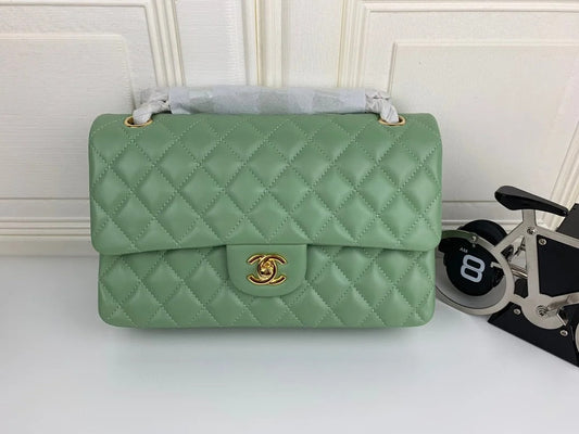 Chanel Classic Double Flap 25 Shoulder Bag Emerald Green