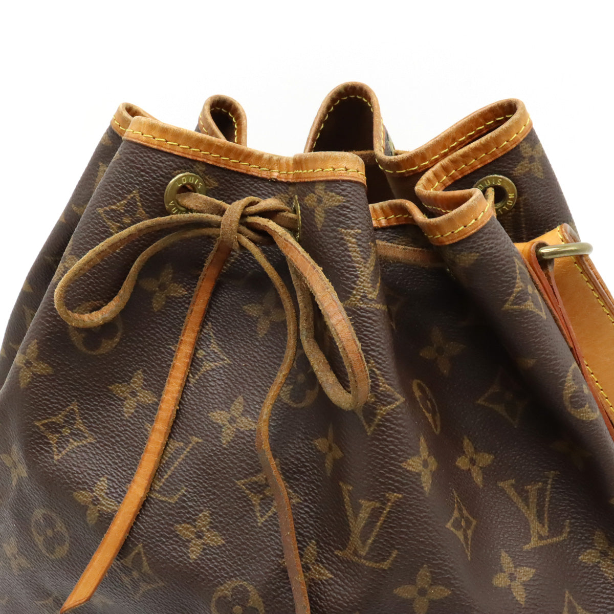 Louis Vuitton Petit Noe M42226