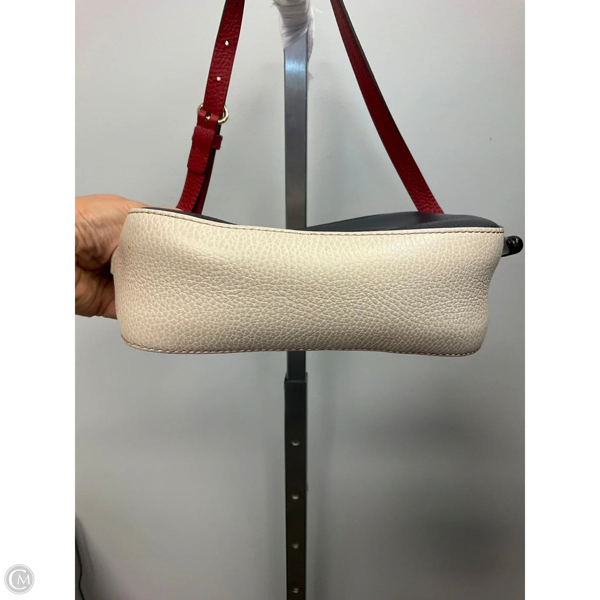 Handbag Luxury Designer By Gucci, Size: Small