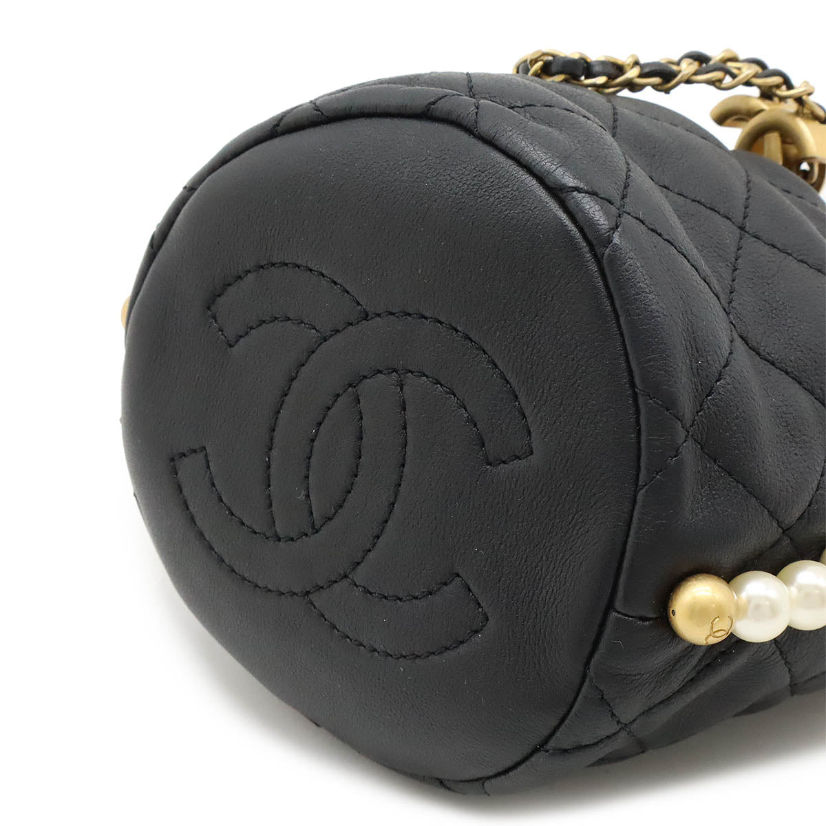 Chanel Matelassé Coco Mark Pearl Chain Leather Shoulder Bag