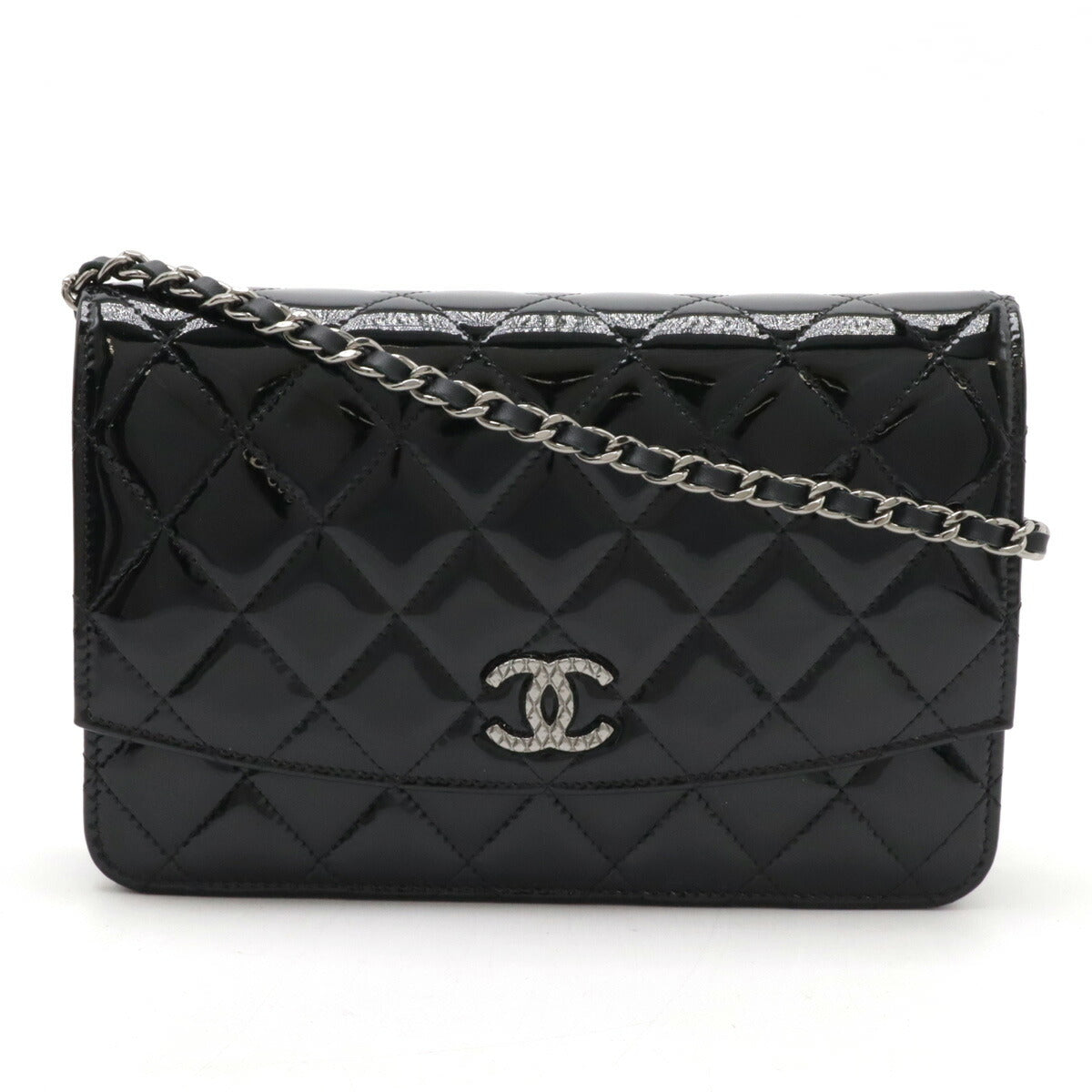 Chanel Brilliant Matelassé Patent Leather Chain Wallet