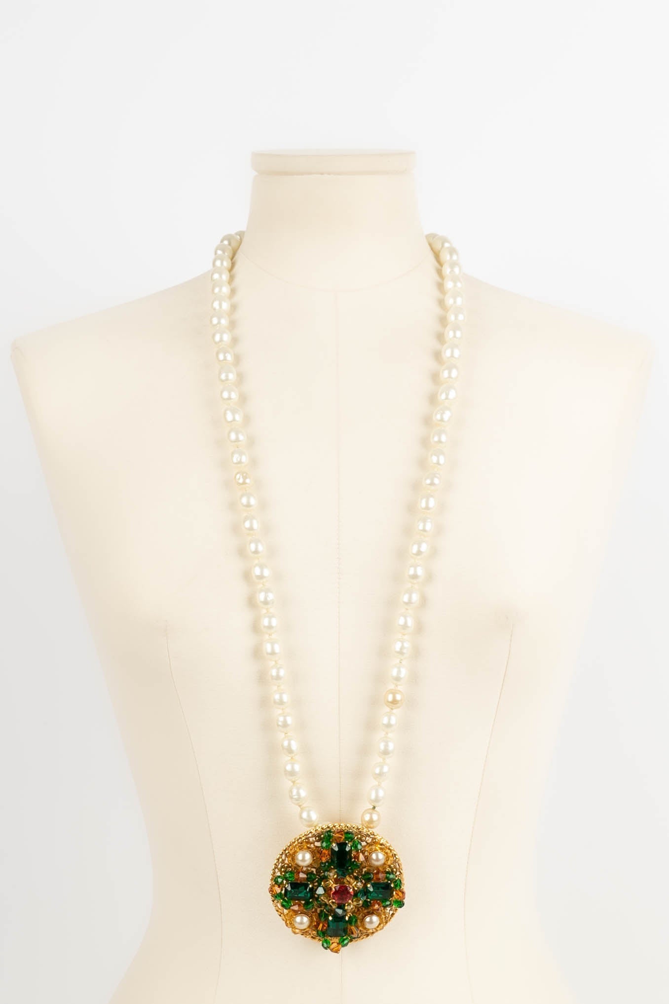 Collier pendentif Chanel 1997