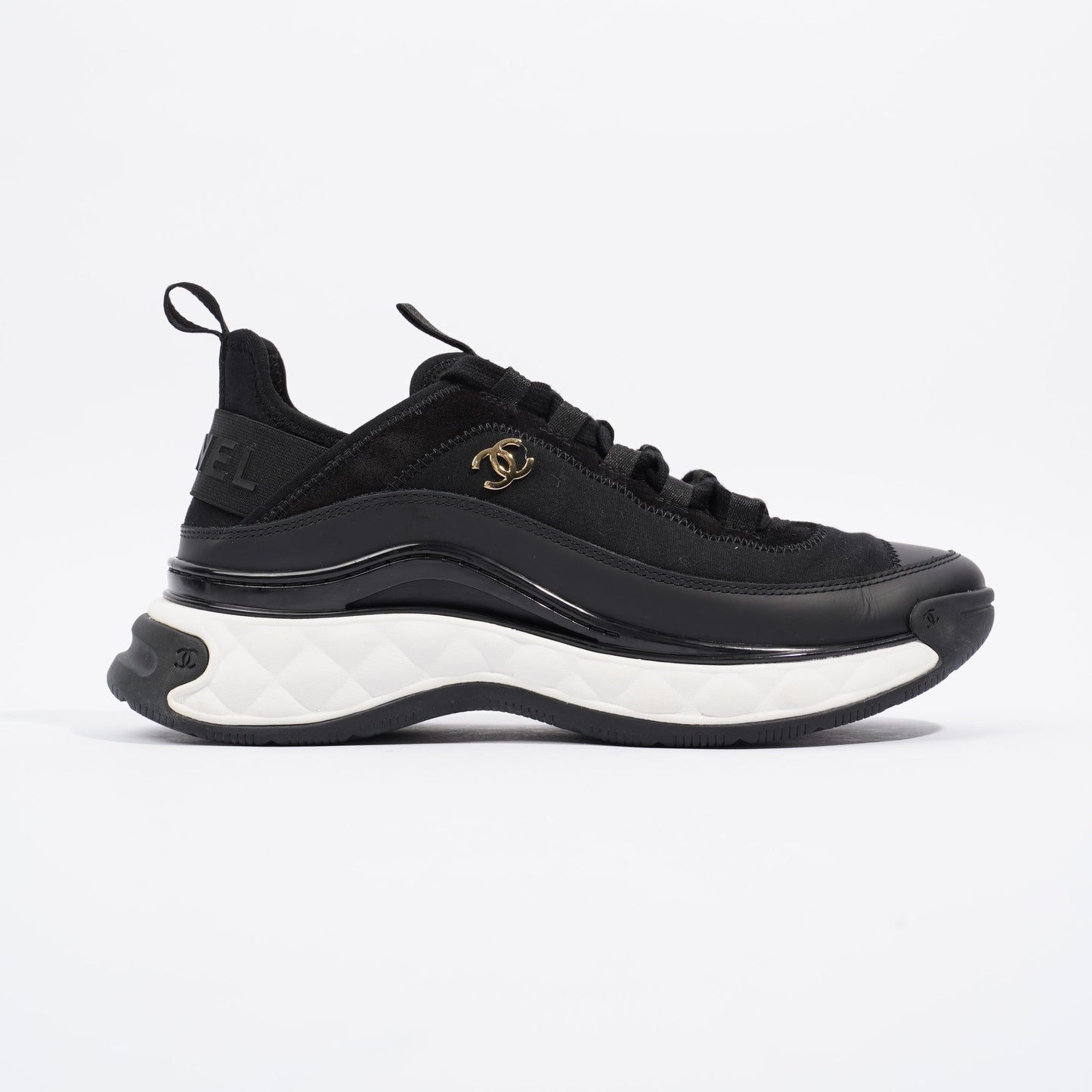 Chanel CC Logo Sneaker Black   White Fabric EU 39 UK 6