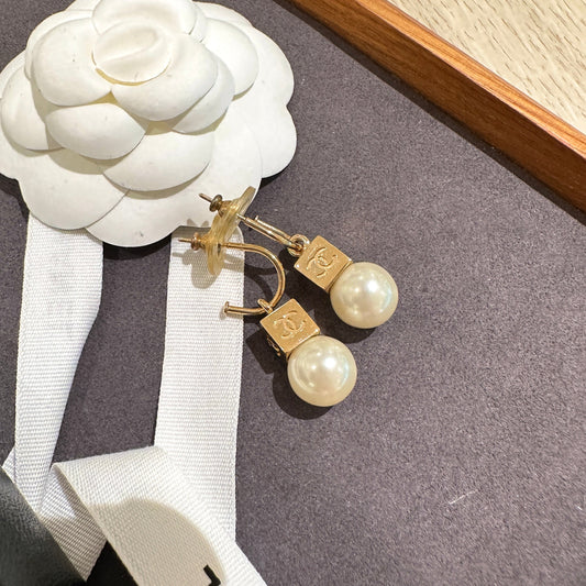 Chanel vintage earrings