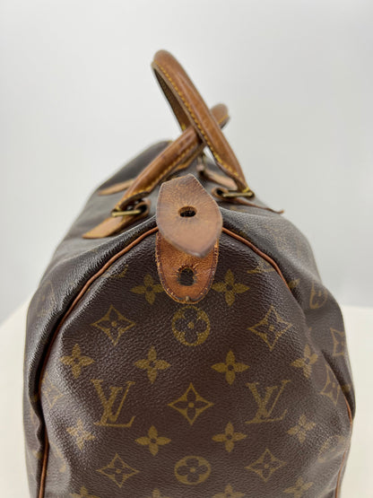 Handbag Luxury Designer By Louis Vuitton  Size: Large