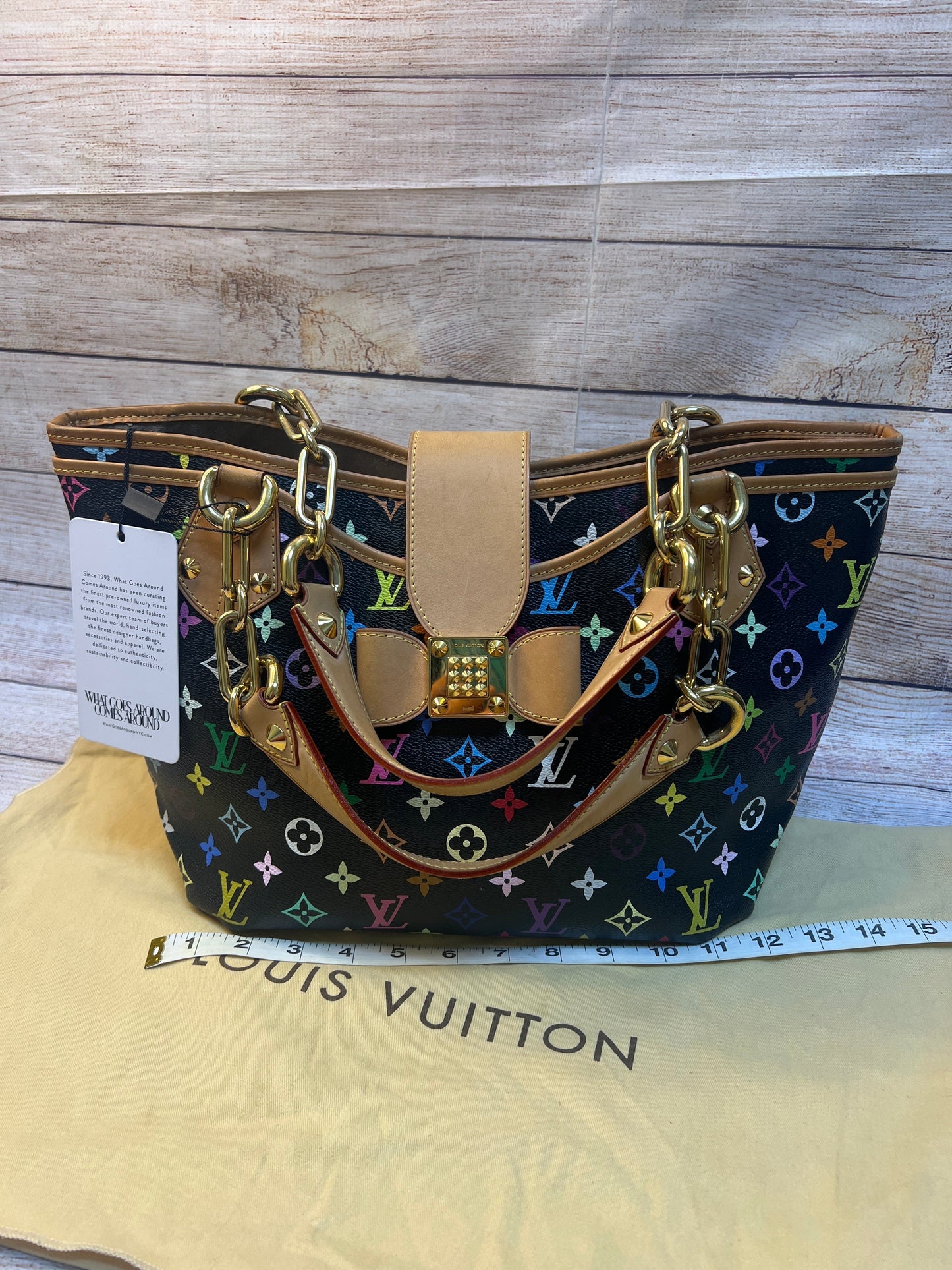 Handbag Luxury Designer By Louis Vuitton  Size: Large