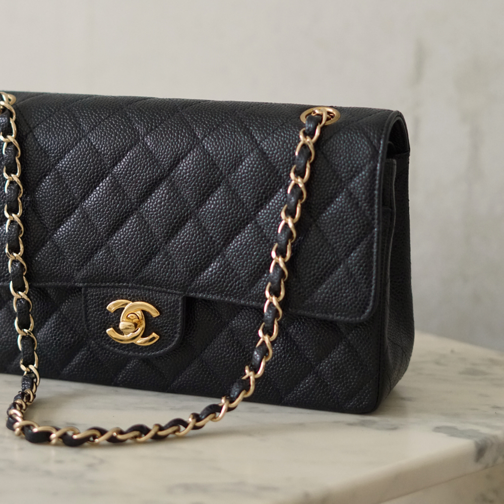 CHANEL CLASSIC MEDIUM BAG