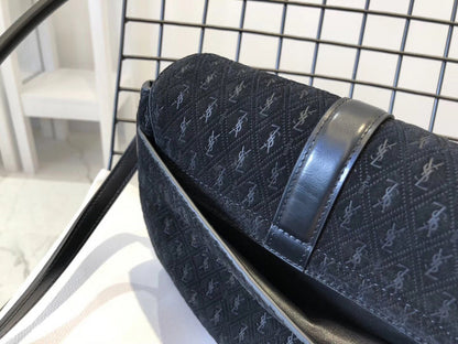 Yves Saint Laurent - Bags