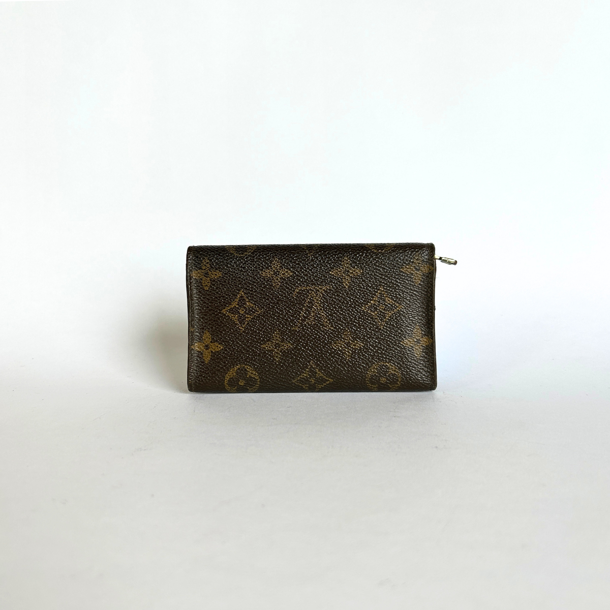 Louis Vuitton Wallet Medium in Monogram Canvas