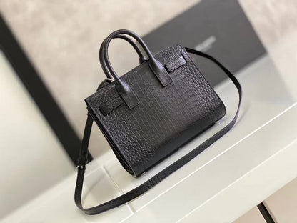 Yves Saint Laurent - Bags