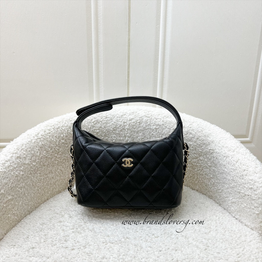 Chanel Classic Quilted Hobo Clutch on Chain in Black Caviar and LGHW (Model: AP4386)