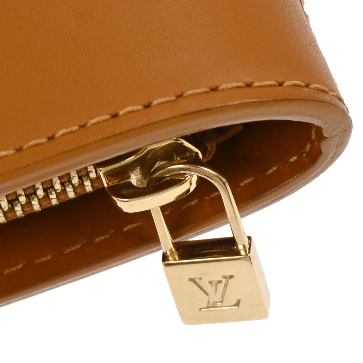 Louis Vuitton 2004 Beige Monogram Mini Lucille PM Handbag M92684