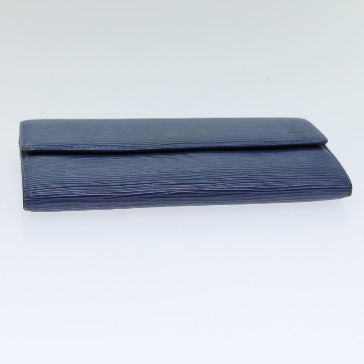 LOUIS VUITTON Sarah Wallet