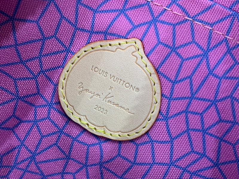 Franco Shops - Louis Vuittons  - 15656