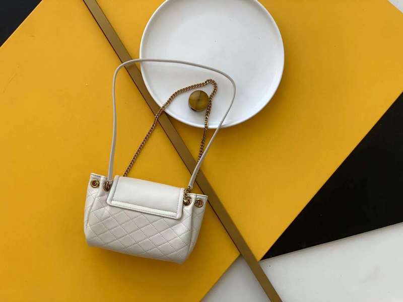 Yves Saint Laurent - Bags