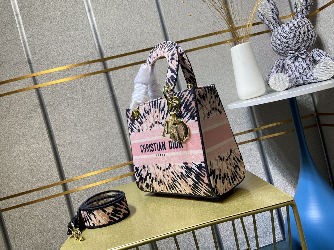 Luxury Edition Bags DIR 237