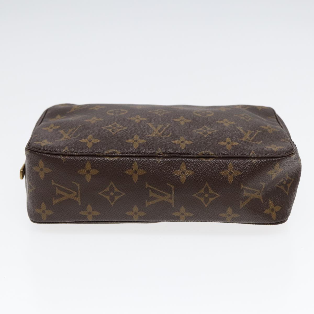 LOUIS VUITTON Trousse de Toilette Clutch Bag