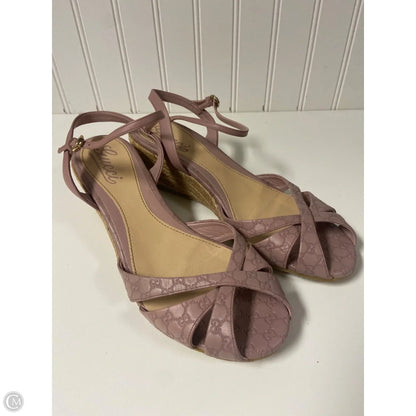 Shoes Luxury Designer By Gucci In Pink, Size: 8